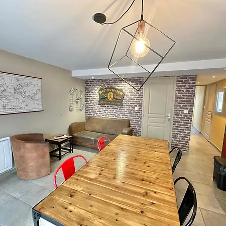 Apartment Rdc Avec Courette - Jusqu'a 6 Pers - A 100m *