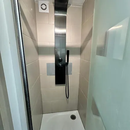 Rdc Avec Courette - Jusqu'a 6 Pers - A 100m Apartman